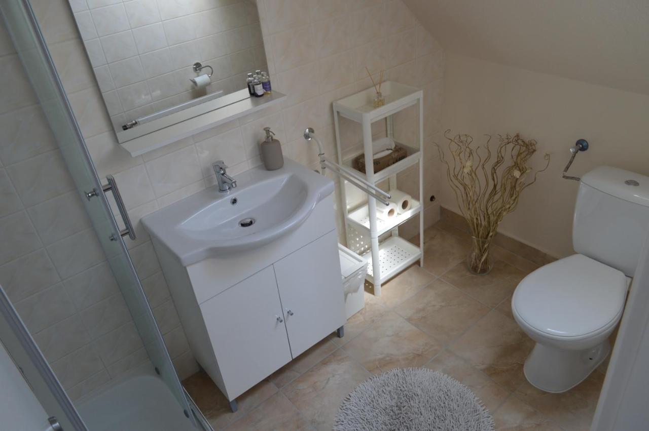 Rebeka Panzio Bed & Breakfast Tihany Exterior photo